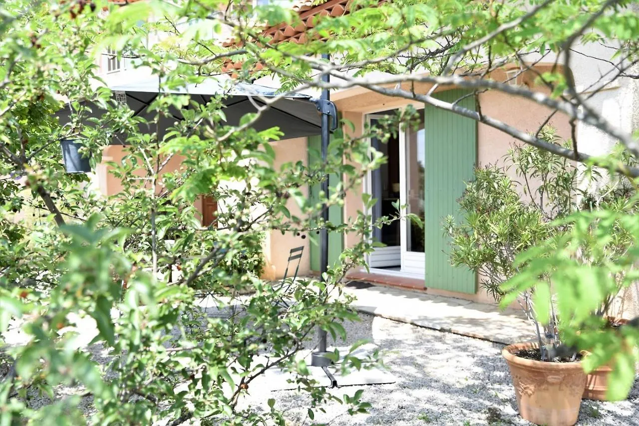 Pantaiahomes - My Little Garden - Piscine - Vue Panoramique Tavernes 0*,  Frankreich