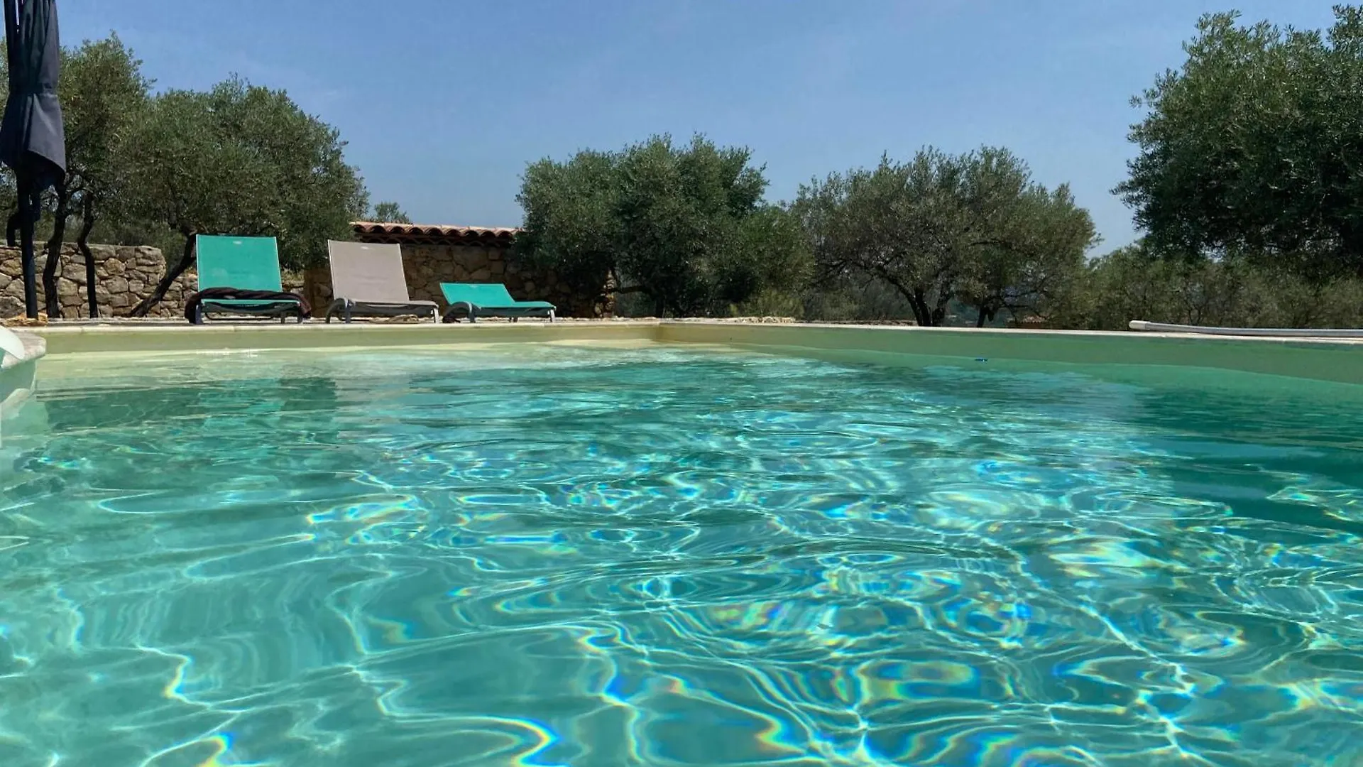 Frühstückspension Pantaiahomes - My Little Garden - Piscine - Vue Panoramique Tavernes