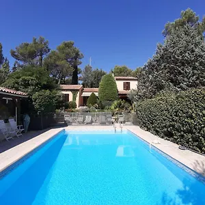 Les De Rocbaron